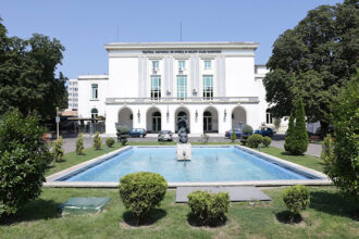 proiectul de modernizare a teatrului oleg danovski bate pasul pe loc termenul pentru licitatia de executie a fost extins 685b83611a2fc