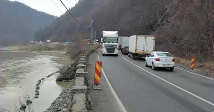 restrictii de circulatie pe valea oltului drumuri inchise partiale pentru lucrari de consolidare a versantilor 684d3c7fbb703