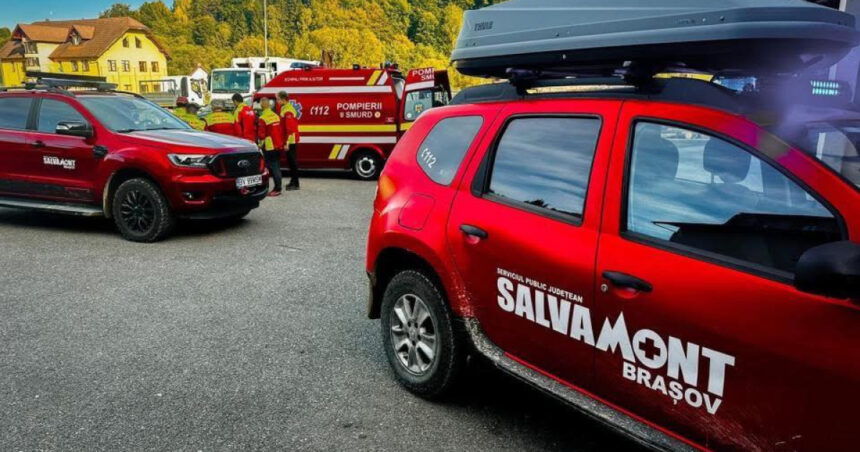 salvamontistii intervin pe un traseu din bucegi ca sa ajute o tanara accidentata la un picior un alt turist e blocat in fagaras 6856dbafdd41e