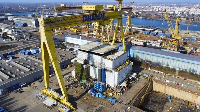 santierul mangalia vizat pentru preluare de un gigant vor repara 13 nave care asigura plata salariilor si negociaza preluarea actiunilor rezerve insa ale investitorilor in lipsa unui guvern stabi 684ac20eb6f5d