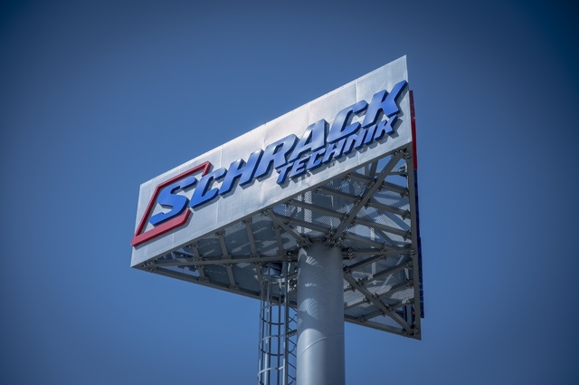 schrack technik romania a deschis cel mai mare centru logistic de materiale electrice din romania la domnesti investitie de peste 15 milioane de euro si o noua viziune digitala tur virtual 685a333f468a1