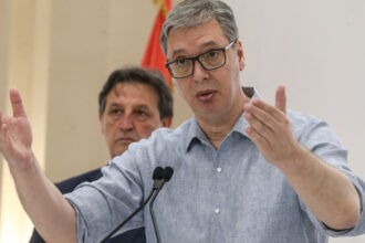 serbia suspenda total exporturile de arme vucic cui sa trimit munitii in antarctica 685a4acb150ee