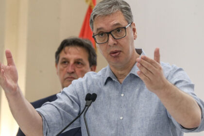 serbia suspenda total exporturile de arme vucic cui sa trimit munitii in antarctica 685a4acb150ee