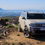 strategie reusita pentru dacia prima publicatie europeana care compara duster cu un jeep un vag sentiment de rudenie un sentiment de entuziasm 685f85228bca0