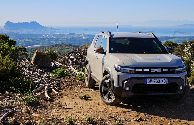 strategie reusita pentru dacia prima publicatie europeana care compara duster cu un jeep un vag sentiment de rudenie un sentiment de entuziasm 685f85228bca0