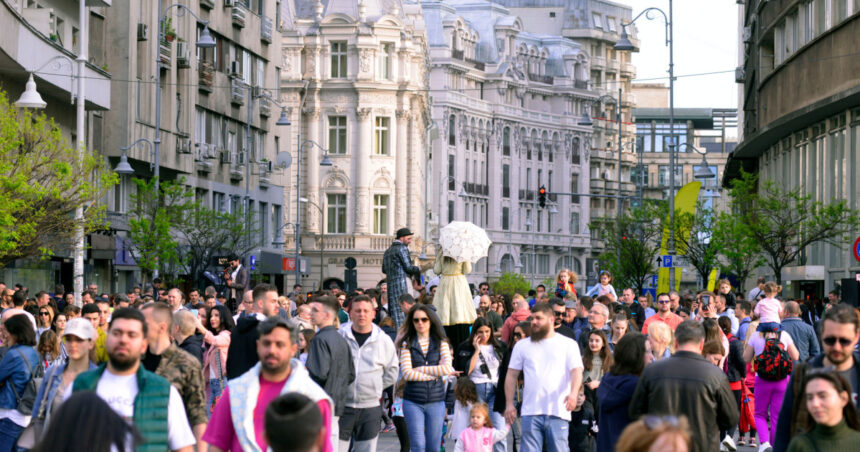 strazi deschise in bucuresti arta si joaca pentru comunitate in acest weekend pe calea victoriei in cotroceni si in sectorul 3 684d1769e69e5