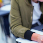 subiecte bac 2025 la istorie elevii de la profilul uman dau proba la istorie baremul de corectare va fi publicat pe edu ro 6849117aac820