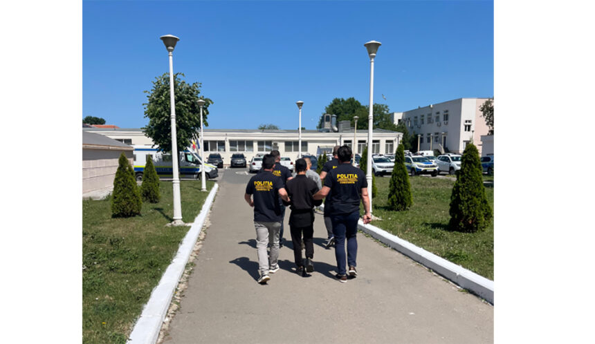 talhari de mici cei doi indivizi din constanta care au jefuit un varstnic sunt clienti vechi ai politistilor 684305877c9d5