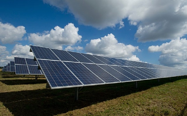 termoficare oradea si austriecii de la enery primesc subventii de stat ue de 29 milioane lei pentru parcuri fotovoltaice cu stocare de energie 684ff16d527a4