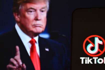 tiktok pasuit pentru a treia oara de donald trump termenul pentru blocarea retelei sociale in sua prelungit cu inca 90 de zile 6852549b6eb09