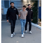 trei tineri prinsi in flagrant in timp ce furau piese de tren in triajul din medgidia 68413f736ec51