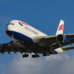 un insotitor de zbor de la british airways a fost gasit dansand complet dezbracat in toaleta in timpul unui zbor spre londra 683e0219de30d