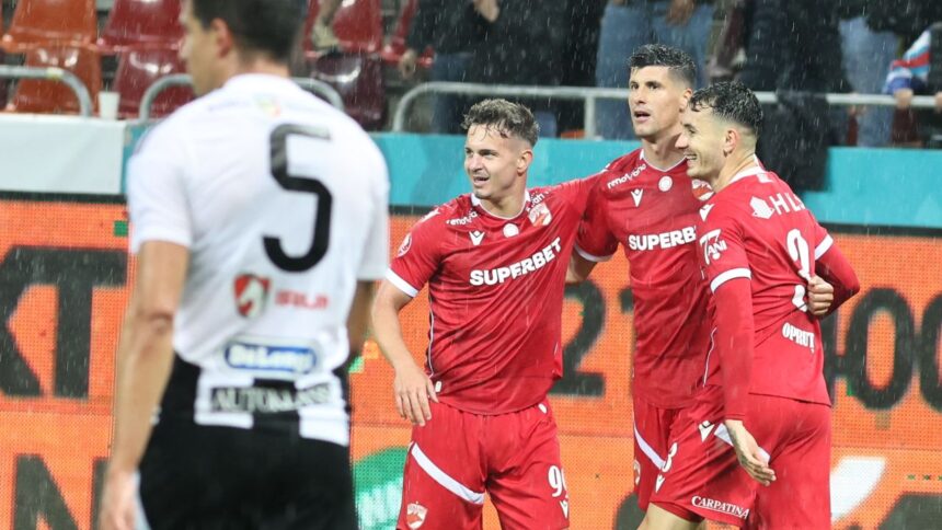 un titular de la dinamo s a accidentat in amicalul cu petrolul 684d40b1daec5