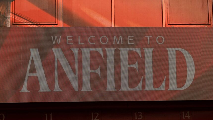 ungurii anunta transferul fotbalistului la liverpool ce surpriza semneaza marti contractul 685970e4542d4