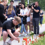 unul dintre cei doi elevi romani raniti in atacul din austria impuscat de patru ori a fost operat de urgenta ce spune mama lui 68499bb4d2a0f