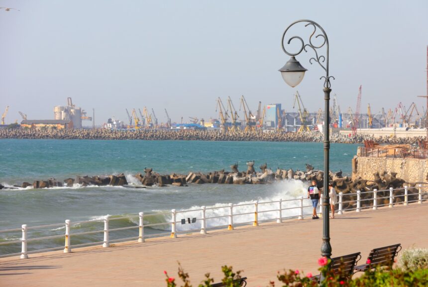 vant de pana la 70 de kilometri pe ora la constanta pana cand e valabila avertizarea 6860f9c0e9f3b