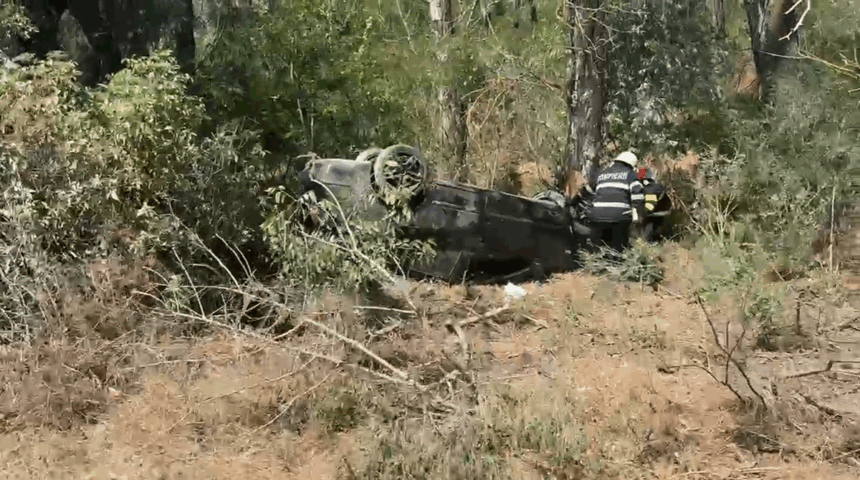 video accident grav in apropiere de plauru tulcea doua persoane ranite una cu membru amputat 685d38e9dab9e
