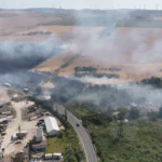 video alerta in babadag culturi in flacari fum dens si risc de extindere catre ferme si gospodarii 685ea37059f90