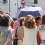 video angajatii de la guvern au protestat la palatul victoria sunt nemultumiti de reducerea sporurilor 685e69f770ac9