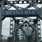 video coloana de masini la iesirea din romania spre bulgaria restrictii de circulatie pe podul giurgiu ruse 685656168a90e