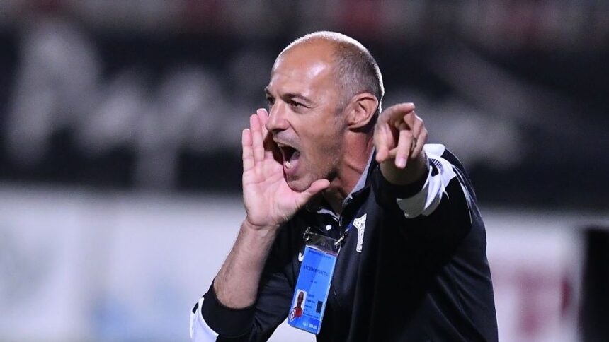 video exclusiv fostul antrenor de la fcsb i a pus gand rau lui costel galca inainte de startul sezonului 685fac5222541