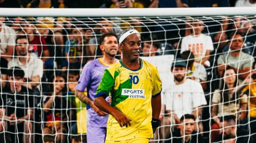 video exclusiv ronaldinho dupa sports festival multumesc romania sa ma mai invitati 684e95cb7787c