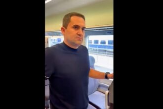 video ministrul transporturilor calatorie surpriza cu trenul spre constanta vagonul cu care calatoresc la clasa a 2 a este curat si modern 686018605cf7c