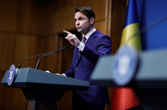 video sebastian burduja la mintia se ridica cel mai mare proiect energetic din ultimii 35 de ani din romania astazi proiectul este deja la 75 iar la jumatatea anului viitor intreaga centrala va fi 684ac216ba4f7