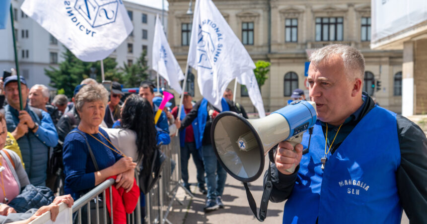 video sindicatele au sedinta astazi pentru a stabili noi proteste din cauza ordonantei austeritatii 686235a61fc32