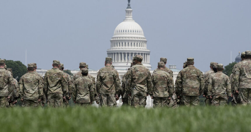 video trump isi va serba ziua de nastere in timpul unei parade militare neobisnuite proteste anuntate impotriva manifestatiei autoritare 684d40cf34059