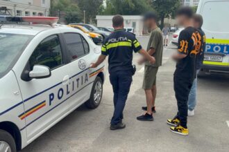 video un minor a fost talharit in zona casei de cultura din constanta politistii i au retinut pe autori 68553eaee36bc