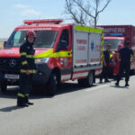 videofoto accident intre doua microbuze si un autoturism in bihor cinci persoane transportate la spital 6862999182850