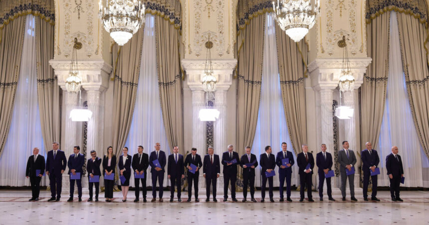videofoto ministrii guvernului bolojan au depus juramantul la palatul cotroceni mesajul lui nicusor dan 6859b004a76af