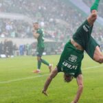 a fugit din cantonament si a semnat in superliga pentru a lupta la titlu 800 000 200 000 de euro 686d2f9e26c78