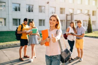 absolventii de licee tehnice din romania pot face practica la bruxelles 1 500 euro pe luna si transport decontat 6873834940fce