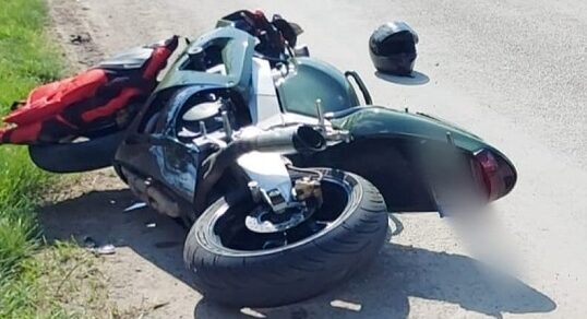 accident intre darabani si valcele un motociclist a pierdut controlul directiei 688b017f826f0