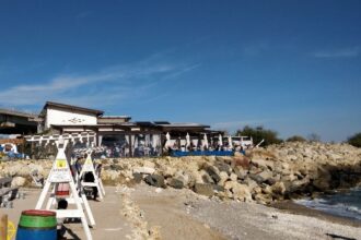 alba neagra in instanta firma lui matei de la agigea si a retras actiunea prin care reclama vicii procedurale in legatura cu atribuirea unei plaje de catre abadl 6876ef9320da3