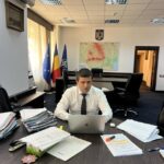anunt cum vor fi taiate salariile directorilor de stat si cum vor fi dati afara mai usor angajatii incompetenti 686fb5645b2ee