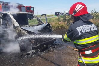 arde un autoturism pe autostrada a2 pe sensul de mers spre bucuresti 686d0e8ba903a