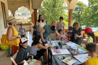 ateliere de creatie organizate de muzeul de arta constanta culoare imaginatie si povesti spuse de copii 6876a0caafb02
