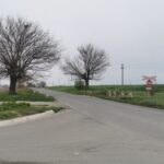 atentie soferi circulatia este inchisa temporar pe dc 86a intre lumina si navodari cat dureaza lucrarile la calea ferata 687768ee69ba9
