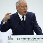 austeritate in franta cum vrea premierul bayrou sa reduca deficitul bugetar si sa evite o motiune de cenzura 6876a10e8cc7a