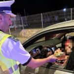 beat la volan un sofer a intrat cu masina in gardul unui imobil in vadu oii 6873c17783f35