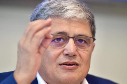 bolos deficitul nu s a nascut din neglijenta ci din decizii votate unii dintre cei mai vocali critici sunt cei care le au promovat 686c32f6c59b5