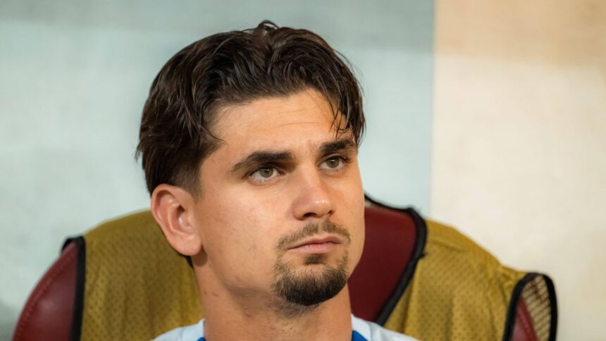 cagliari il poate pierde pe razvan marin italienii anunta unde e dorit fotbalistul urmatoarele zile sunt cruciale 687f9d94a23fa