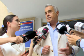 calin georgescu suparat pe guvernanti in romania se vede ca nu se mai fura cu sacul se fura cu legea 688a1cdc4fbd0