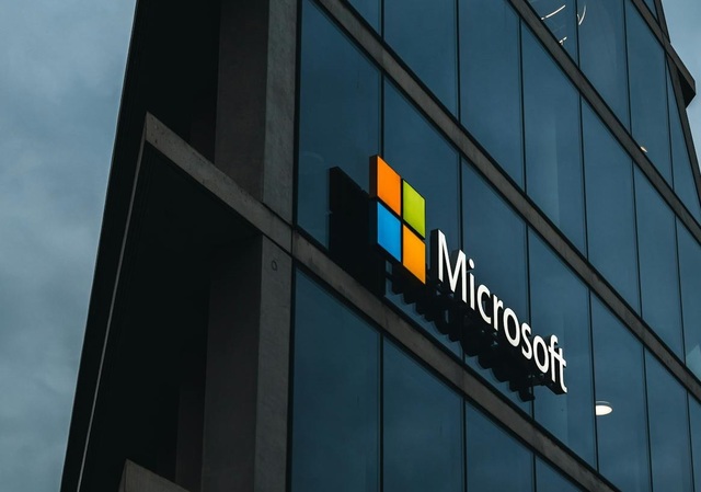 capitalizarea microsoft depaseste pragul de 4 000 de miliarde de dolari dupa publicarea rezultatelor financiare 688b017a8e855