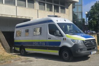 caz incredibil la constanta batrani pacaliti cu aparate minune pentru vindecari prejudiciul este imens 687fc31356ac5