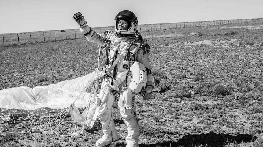 ce au scris ungurii imediat dupa ce legendarul felix baumgartner a murit intr un accident cu parapanta 6879f4afe3a2c