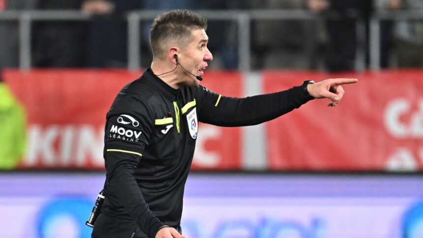 ce meci din europa a arbitrat in premiera szabolcs kovacs si cate cartonase a aratat la debut centralul roman 686e142069852